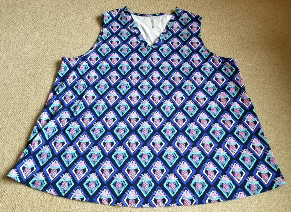 Womens Top-LULU B-blue/pink pineapple nylon stretch knit tunic Coastal Resort-2X